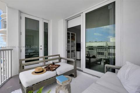 5401 Collins Ave 611, Miami Beach FL - photo 14 of 36