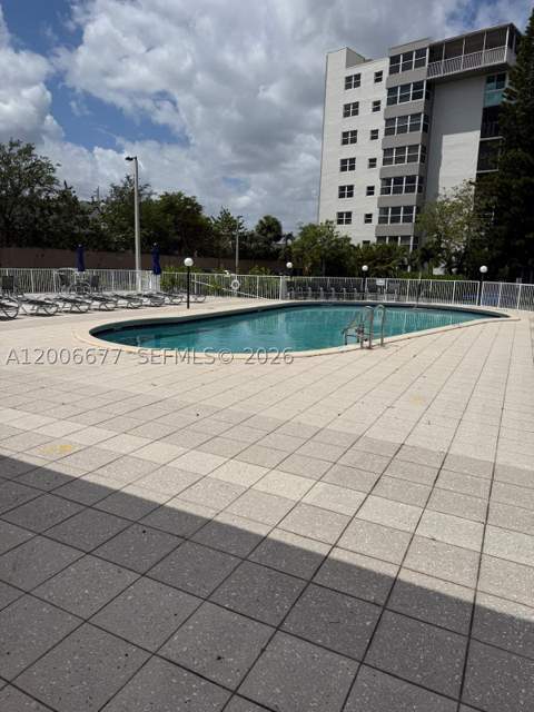 1175 NE Miami Gardens Dr 703, Miami FL - photo 13 of 35