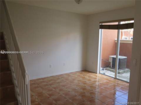 6202 NW 116th Pl 443, Doral FL - photo 13 of 23