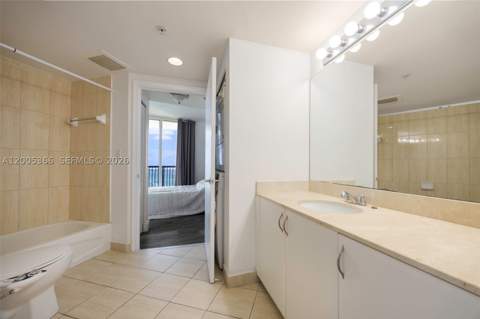 1750 N Bayshore Dr 3801, Miami FL - photo 16 of 23
