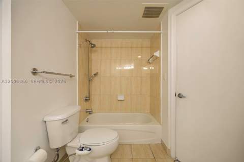 1750 N Bayshore Dr 3801, Miami FL - photo 20 of 23