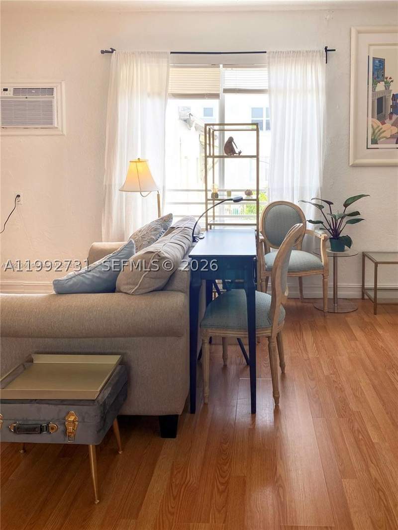 0 bedroom Condominium at 820 Euclid Ave 203, Euclid Condo, Miami Beach — photo 2