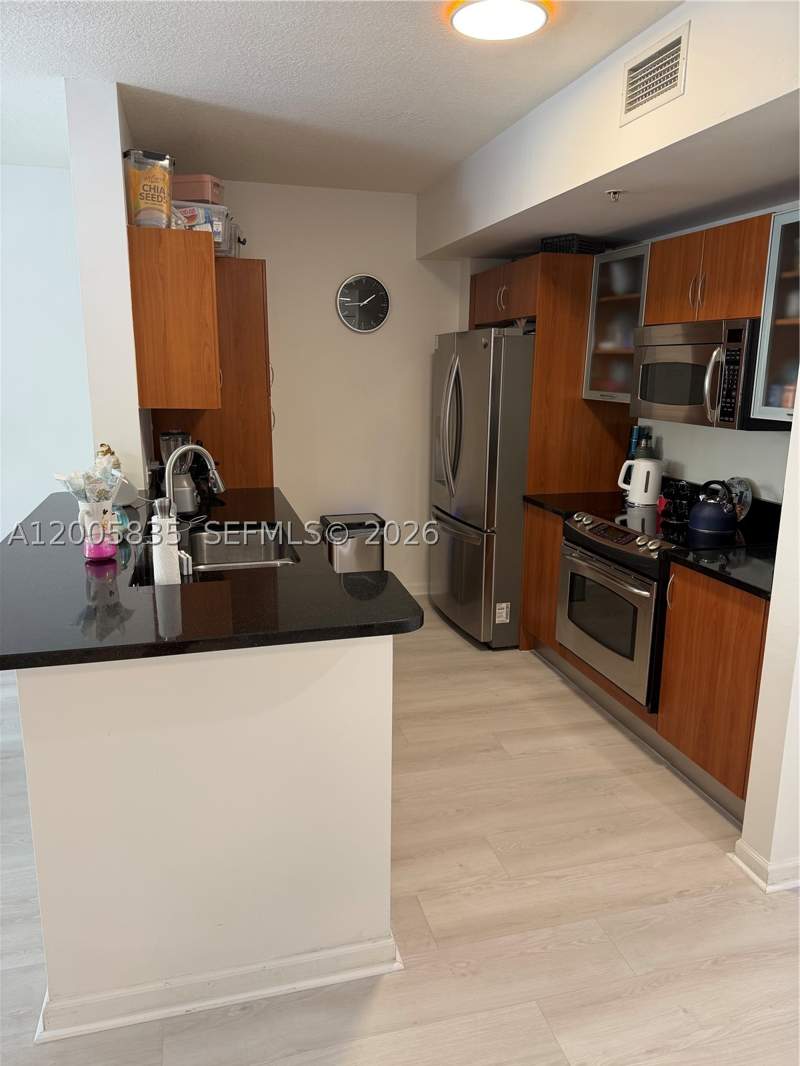 1 bedroom Condominium at 18800 NE 29th Ave 419, Venture At Aventura East, Aventura — photo 4