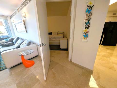 5161 Collins Ave 518, Miami Beach FL - photo 8 of 51