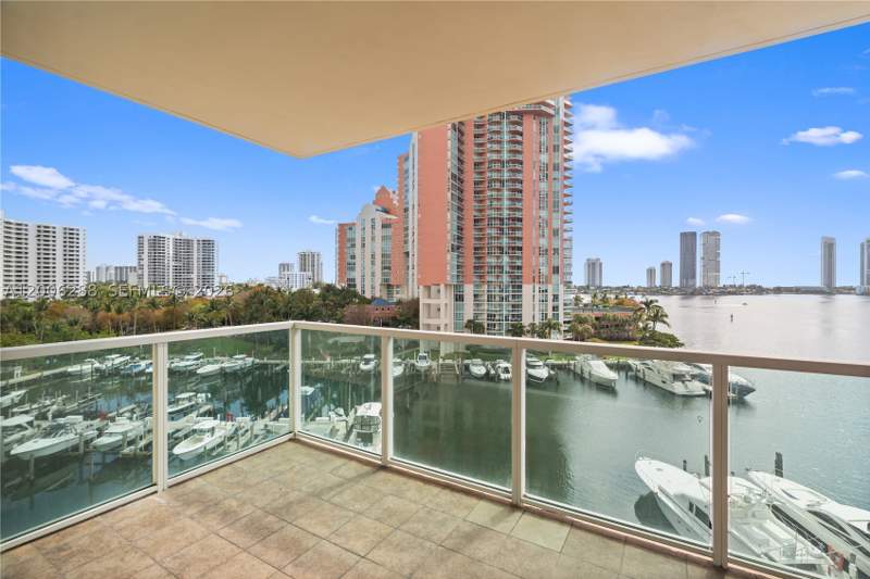3 bedroom Condominium at 3330 NE 190th St 712, Aventura Marina Condo Num, Aventura — photo 2
