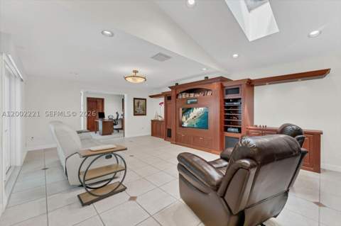9941 SW 143rd St, Miami FL - photo 8 of 48
