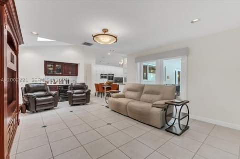 9941 SW 143rd St, Miami FL - photo 9 of 48