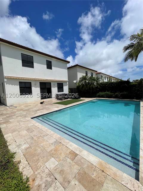 10086 NW 89th Ter, Doral FL - photo 16 of 19