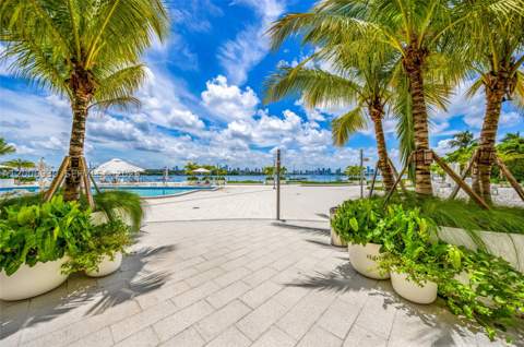 1000 West Ave 426, Miami Beach FL - photo 18 of 36
