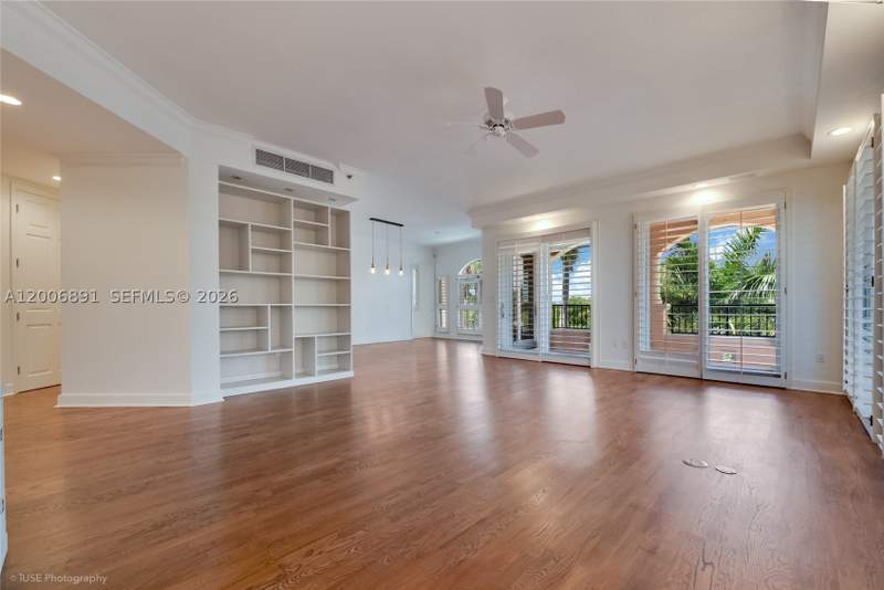 3 bedroom Condominium at 13643 Deering Bay Dr 146, Deering Bay Condo I, Coral Gables — photo 2