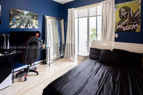 10279 NW 72nd St, Doral FL - photo 16 of 24