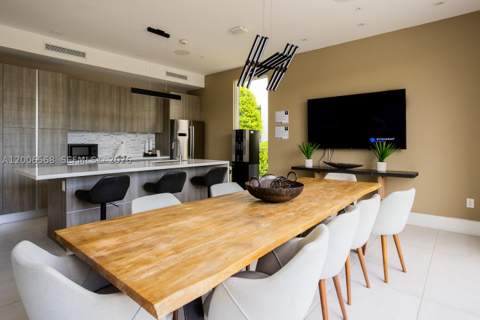10279 NW 72nd St, Doral FL - photo 20 of 24