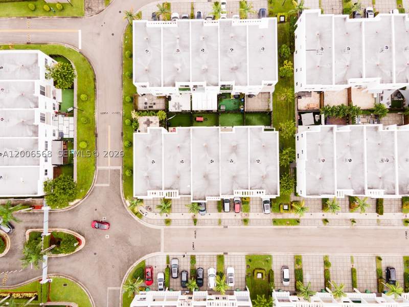 3 bedroom Townhouse at 10279 NW 72nd St, Doral Palms North, Doral — photo 4