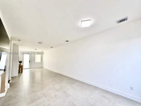 10279 NW 72nd St, Doral FL - photo 7 of 24