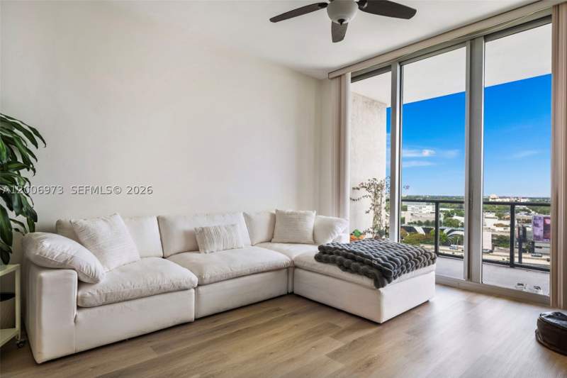 1 bedroom Condominium at 3470 E Coast Ave H1203, Two Midtown Miami Condo, Miami — photo 2
