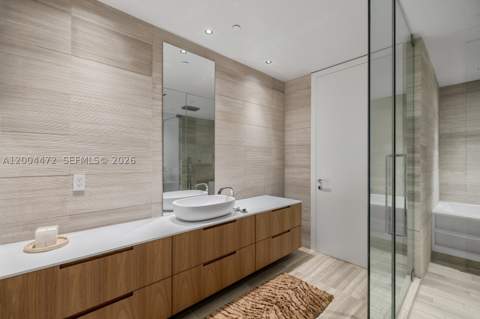 4701 N Meridian Ave 627, Miami Beach FL - photo 15 of 33