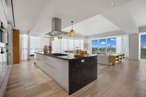 4701 N Meridian Ave 627, Miami Beach FL - photo 9 of 33