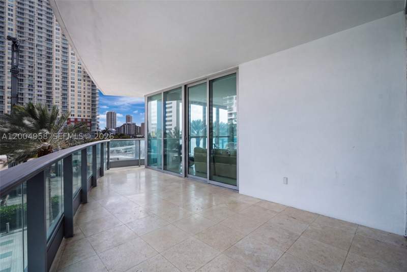 2 bedroom Condominium at 1331 Brickell Bay Dr 302, Jade Residences At Bricke, Miami — photo 3