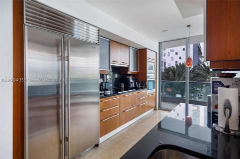 1331 Brickell Bay Dr 302, Miami FL - photo 7 of 31