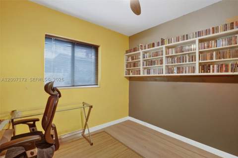 270 NW 106th St, Miami FL - photo 19 of 33