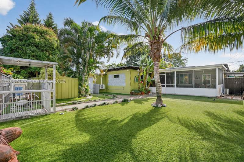3 bedroom SingleFamilyResidence at 270 NW 106th St, W Miami Shores Sec B, Miami — photo 2