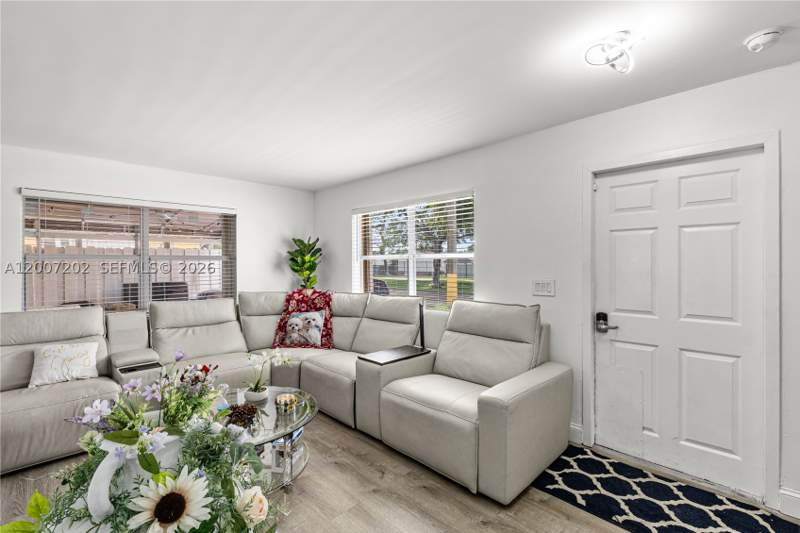 2 bedroom Condominium at 203 NE 12th Ave 203, Seagrape Village Condo, Homestead — photo 2