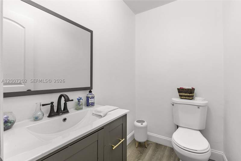 2 bedroom Condominium at 203 NE 12th Ave 203, Seagrape Village Condo, Homestead — photo 4