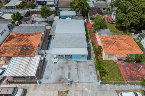 141 E 16th St, Hialeah FL - photo 10 of 11