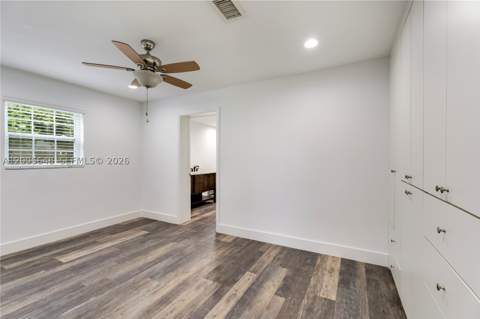 330 SW 104th Ct, Sweetwater FL - photo 14 of 26