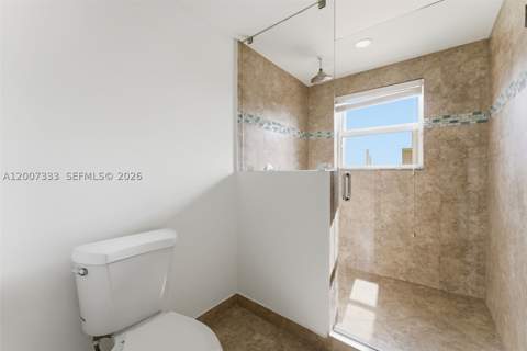 2000 NE 135th St Ph, North Miami FL - photo 18 of 30