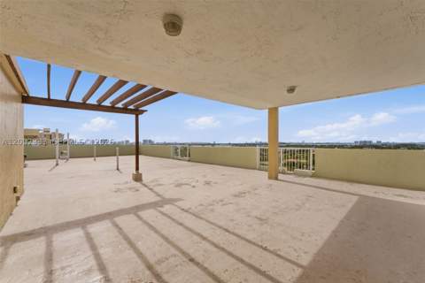 2000 NE 135th St Ph, North Miami FL - photo 8 of 30