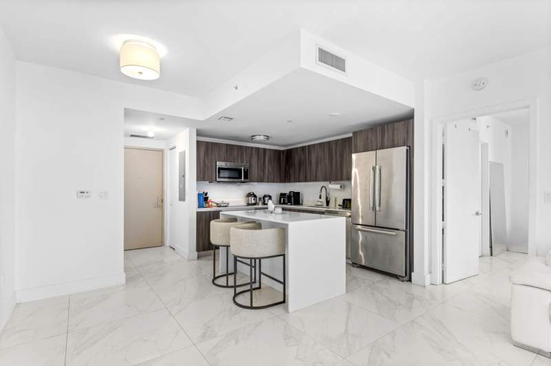 1 bedroom Condominium at 488 NE 18th Street 905, Aria On The Bay, Miami — photo 2