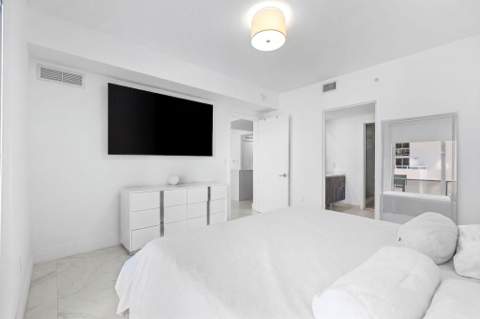 488 NE 18th Street 905, Miami FL - photo 6 of 12