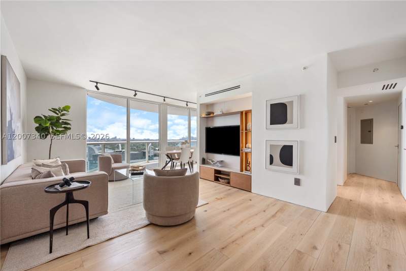 2 bedroom Condominium at 6365 Collins Ave 3904, Akoya Condo, Miami Beach — photo 4