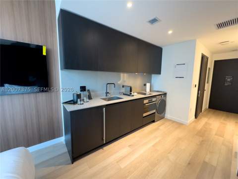 20 NE 11th St 3006B, Miami FL - photo 6 of 17