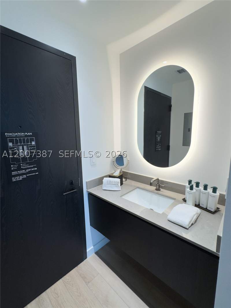 0 bedroom Condominium at 20 NE 11th St 3012B, E11Even, Miami — photo 3