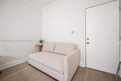 119 Menores Ave 7A, Coral Gables FL - photo 14 of 23