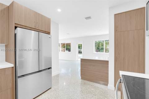 2 NW 89th St, El Portal FL - photo 10 of 32