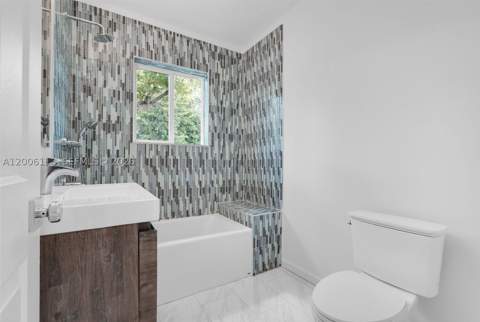 2 NW 89th St, El Portal FL - photo 19 of 32