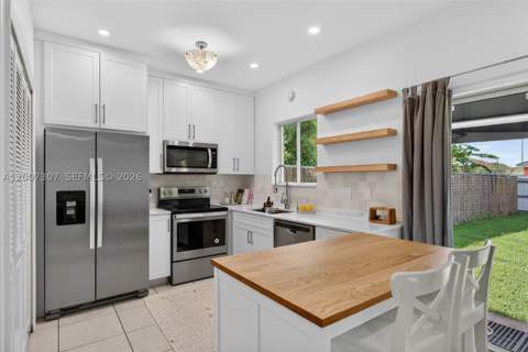 12310 SW 216th St, Miami FL - photo 10 of 22