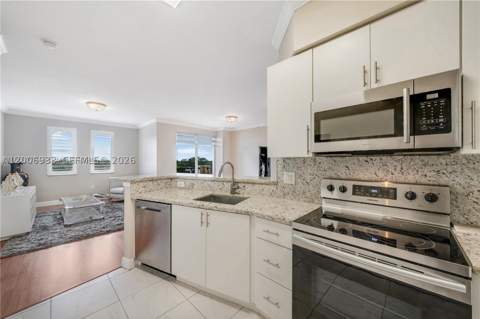 9021 SW 94th St 509, Miami FL - photo 16 of 30
