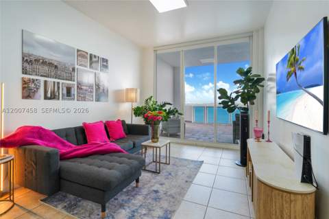 725 NE 22nd St 7B, Miami FL - photo 11 of 28