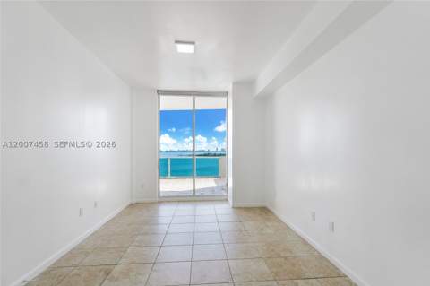 725 NE 22nd St 7B, Miami FL - photo 8 of 28