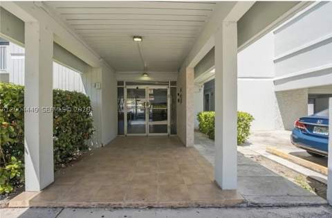 3527 NE 168th St 409, North Miami Beach FL - photo 9 of 9
