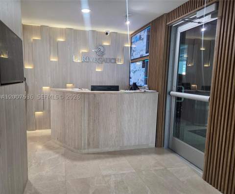 5880 Collins Ave 1006, Miami Beach FL - photo 14 of 19