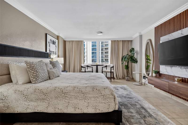 0 bedroom Condominium at 19201 Collins Ave 1123, The Aventura Beach Club C, Sunny Isles Beach — photo 2