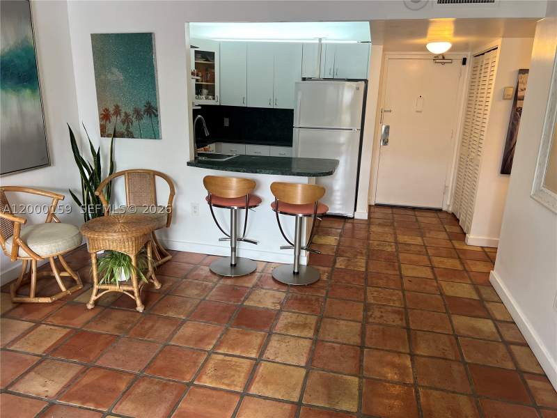 1 bedroom Condominium at 345 Ocean Dr 303, Ocean Point Condo, Miami Beach — photo 4
