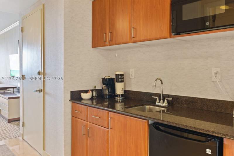 0 bedroom HotelMotel at 18001 Collins Ave 511, Trump International Sones, Sunny Isles Beach — photo 3