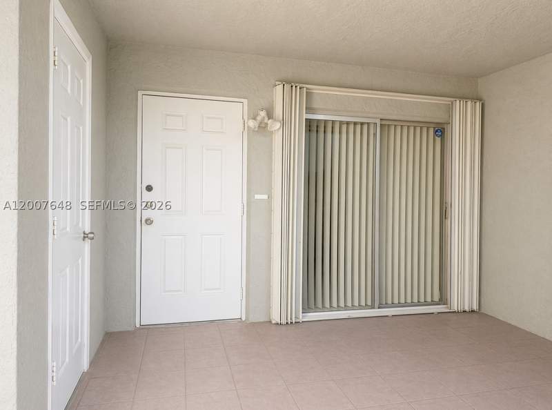 2 bedroom Condominium at 15400 SW 81st Cir Ln 1011, Tennis View Condo Ph I, Miami — photo 2