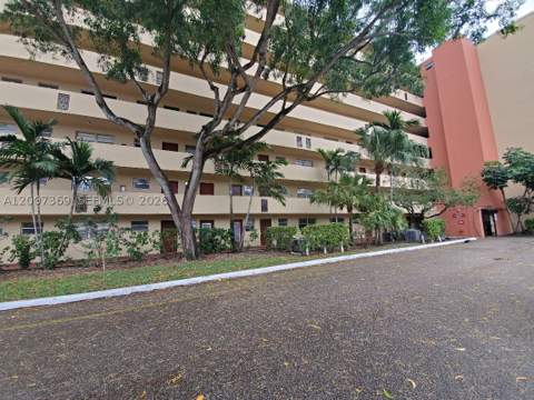 1750 NE 191st St 105-1, Miami FL - photo 13 of 14
